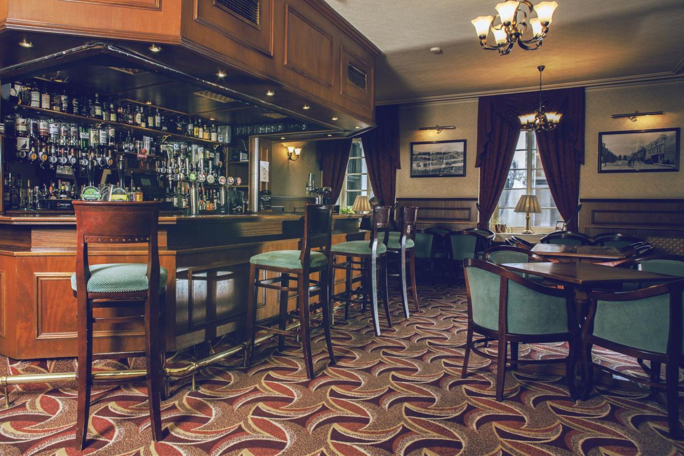 Burnett Arms Hotel Banchory Buitenkant foto